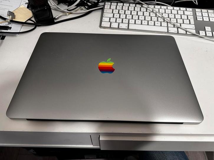 Macbook pro retina 15 inch - mid 2015, Computers en Software, Apple Macbooks, Zo goed als nieuw, Ophalen of Verzenden
