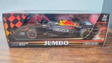 Bburago Red Bull Racing RB19 Max Verstappen 1:24 beschikbaar voor biedingen