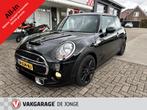 Mini Mini 2.0 Cooper S Chili Serious Business, Auto's, Mini, Voorwielaandrijving, Gebruikt, 4 stoelen, Zwart