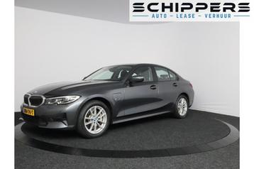 BMW 3-serie 330e | LED | 360 camera | Schuif-kanteldak | L beschikbaar voor biedingen