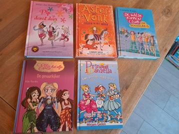 Leuke meiden boeken ,8 plus, z.g.a.n. beschikbaar voor biedingen