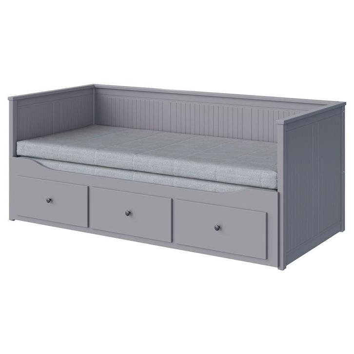 Ikea hemnes uitschuifbaar bed grijs met matras, Huis en Inrichting, Slaapkamer | Bedden, Zo goed als nieuw, Eenpersoons, 80 cm