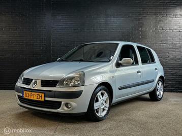 Renault Clio 1.6-16V Dynamique Luxe beschikbaar voor biedingen