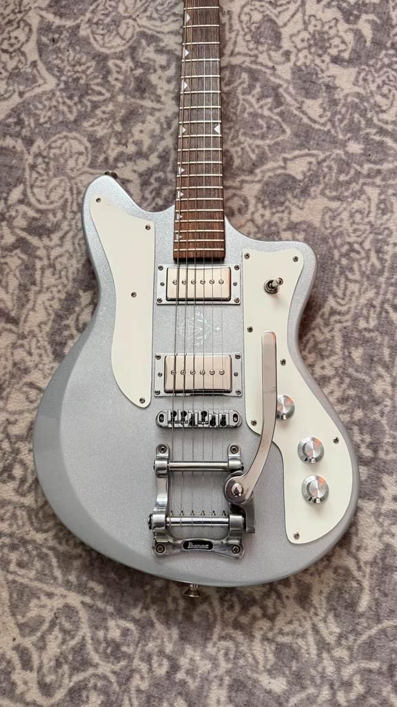 Ibanez Jet King P90 - Offset Silver Sparkle uniek en zeldzaa, Muziek en Instrumenten, Snaarinstrumenten | Gitaren | Elektrisch