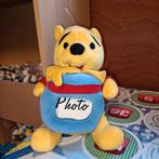Winnie de Pooh knuffel met honingpot fotolijst 25 cm, Winnie de Poeh of vrienden, Ophalen of Verzenden, Knuffel, Zo goed als nieuw