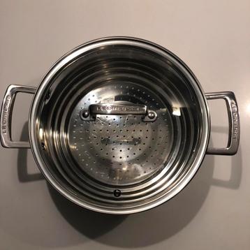 Le Crueset Stoompan RVS beschikbaar voor biedingen