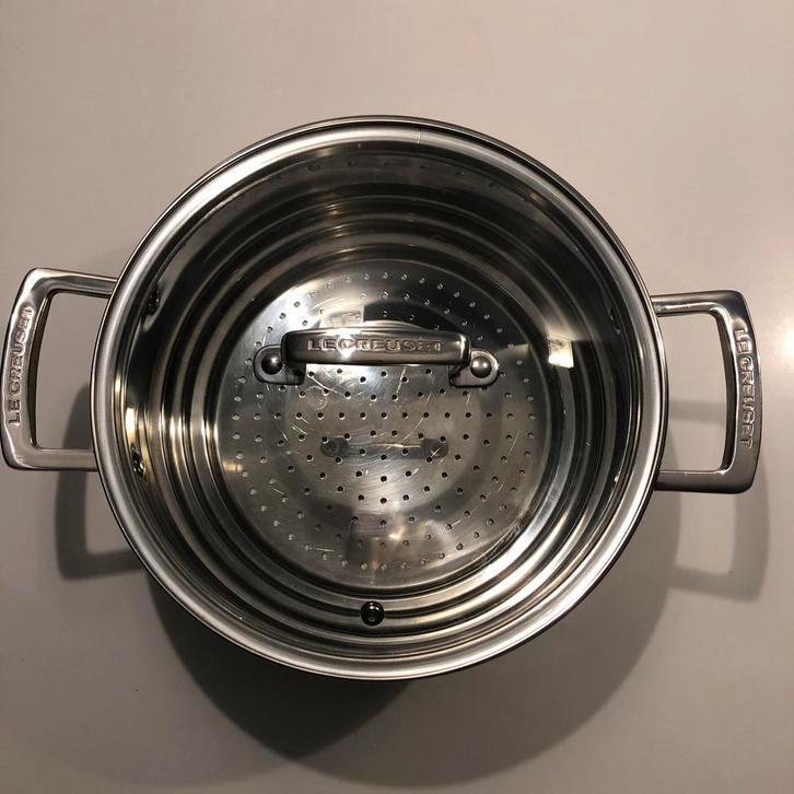 Le Crueset Stoompan RVS, Huis en Inrichting, Keuken | Potten en Pannen, Zo goed als nieuw, Kookpan of Snelkookpan, Rvs, Inductieplaat
