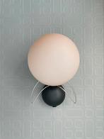 HONSEL LEUCHTEN Vintage TRIPOD pink GLOBE, Ophalen of Verzenden, Zo goed als nieuw, Glas, Design / Duits / Duitsland / Sphere / Bollamp