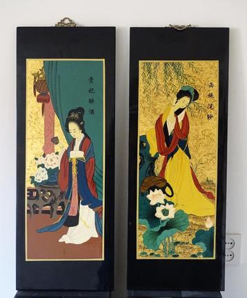 2 Chinese panelen schilderijen beschikbaar voor biedingen