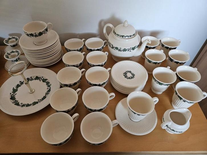 Wedgwood servies Stratford, Huis en Inrichting, Keuken | Servies, Zo goed als nieuw, Compleet servies, Wedgwood, Porselein, Ophalen