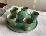 Vintage groene Eierdopjes Set op Plateau, Antiek en Kunst, Antiek | Keramiek en Aardewerk, Ophalen of Verzenden