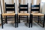 Landelijke eettafel stoelen zwart met rotan, Ophalen, Riet of Rotan, Gebruikt, Drie