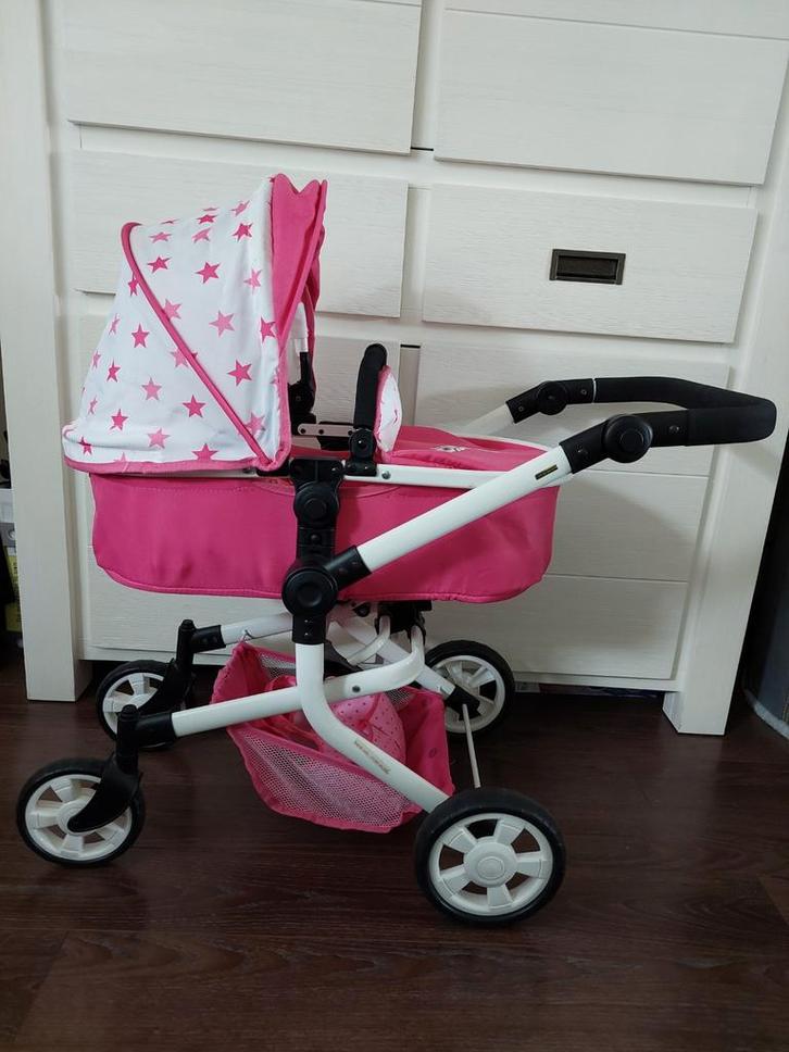 Speelset Poppen, kinderwagen, kinderstoel reiswieg & kleren, Kinderen en Baby's, Speelgoed | Poppen, Zo goed als nieuw, Babypop