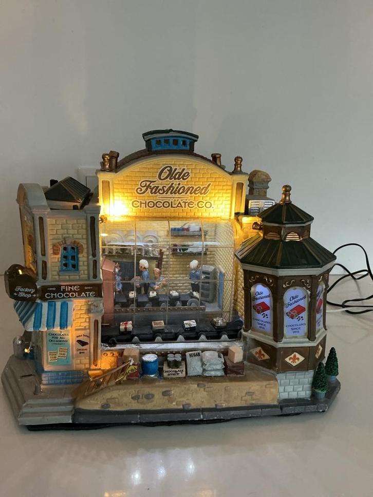 Lemax Olde Fashioned Chocolate Co., Diversen, Kerst, Gebruikt, Ophalen of Verzenden