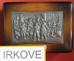 HOUTEN DOOSJE MET VERZILVERD PLAATJE * Gilde *, Antiek en Kunst, Verzenden
