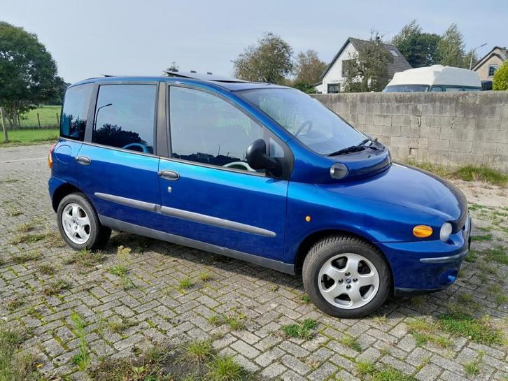 Fiat Multipla 1.6 16V 2002 Blauw 193000km nap, Auto's, Fiat, Particulier, Multipla, Airbags, Airconditioning, Boordcomputer, Centrale vergrendeling