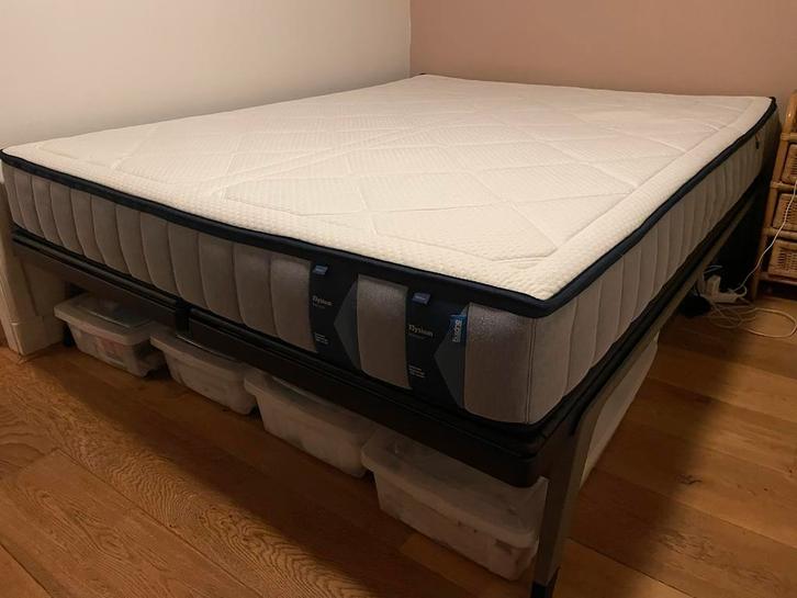 Auping Elysium matras en original bed, Huis en Inrichting, Slaapkamer | Bedden, Zo goed als nieuw, Tweepersoons, 160 cm, 200 cm