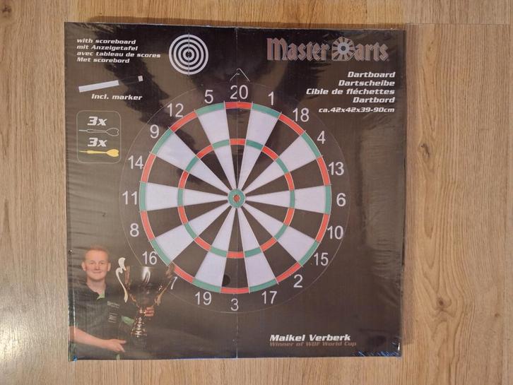 Nieuw dartbord van MasterDarts, Sport en Fitness, Darts, Nieuw, Dartbord, Ophalen of Verzenden