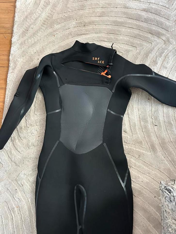 Wetsuits dames S M & L bijna nieuwstaat  4/3 en 5/3 en 5/4, Watersport en Boten, Watersportkleding, Zo goed als nieuw, Wetsuit