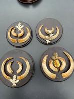 Wildzwijn Keiler Tanden op Schild - Set van 4, Verzamelen, Dierenverzamelingen, Ophalen of Verzenden