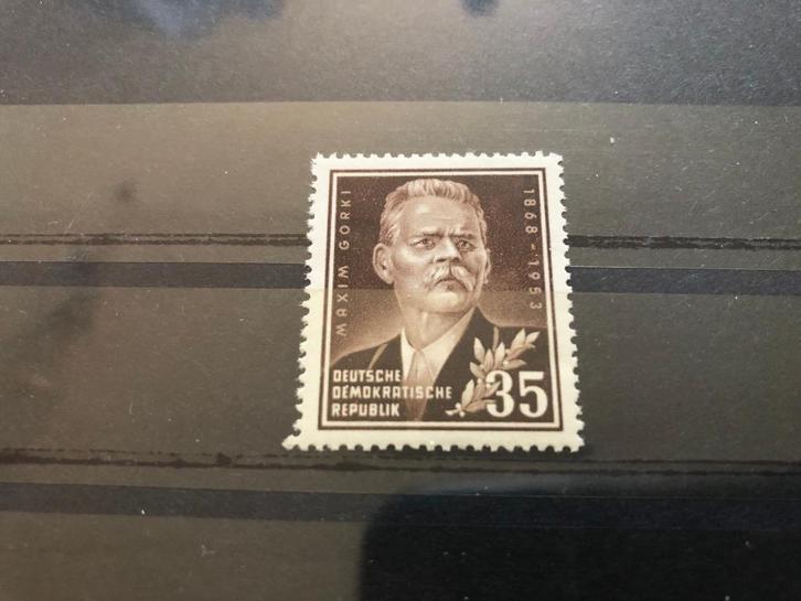 DDR Mi 354 1953 met plakker, Postzegels en Munten, Postzegels | Europa | Duitsland, DDR, Verzenden