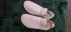 Witte dames gympen
Maat 37, Verzenden, Wit, Sneakers of Gympen, Zo goed als nieuw