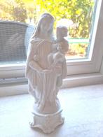 Bisquit porseleinen beeld Maria met kind., Antiek en Kunst, Ophalen of Verzenden