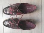 Lakschoenen maat 41, donkerrood, Kleding | Dames, Schoenen, Ophalen of Verzenden, Zo goed als nieuw, Sneakers of Gympen