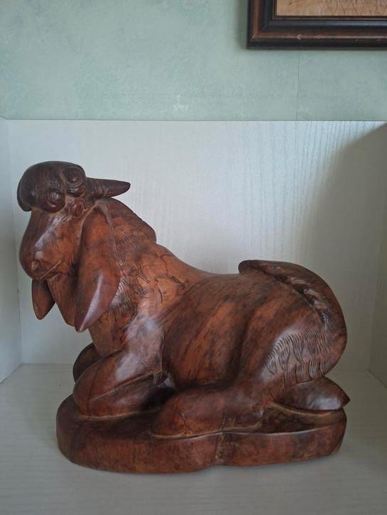 Art-Deco!Balinese geit/bok/ houtsnijwerk/periode '40-'50, Antiek en Kunst, Kunst | Beelden en Houtsnijwerken, Ophalen of Verzenden