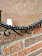 Spiegel smeetijzer rond zwart, Huis en Inrichting, Woonaccessoires | Spiegels, Ophalen of Verzenden, 'T Olde Gre-j, Info@toldegrej.nl