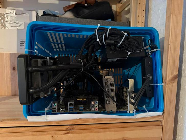 Gaming pc STRIX-GTX1080, Computers en Software, Videokaarten, Zo goed als nieuw, PCI-Express 3.0, GDDR5, Ophalen of Verzenden