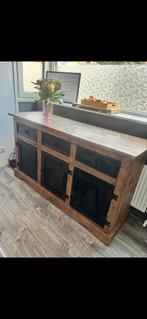 Te koop: robuust houten dressoir, Ophalen, Gebruikt, 25 tot 50 cm
