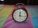 Vintage uit de jaren '30 zeldzame Kienzle wekker nagekeken, Antiek en Kunst, Antiek | Klokken, Ophalen of Verzenden