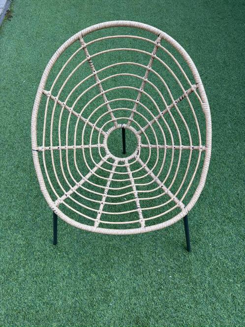 Mooie rotan kuipstoel niet van nieuw te onderscheiden, Huis en Inrichting, Stoelen, Zo goed als nieuw, Eén, Kunststof, Zwart, Ophalen