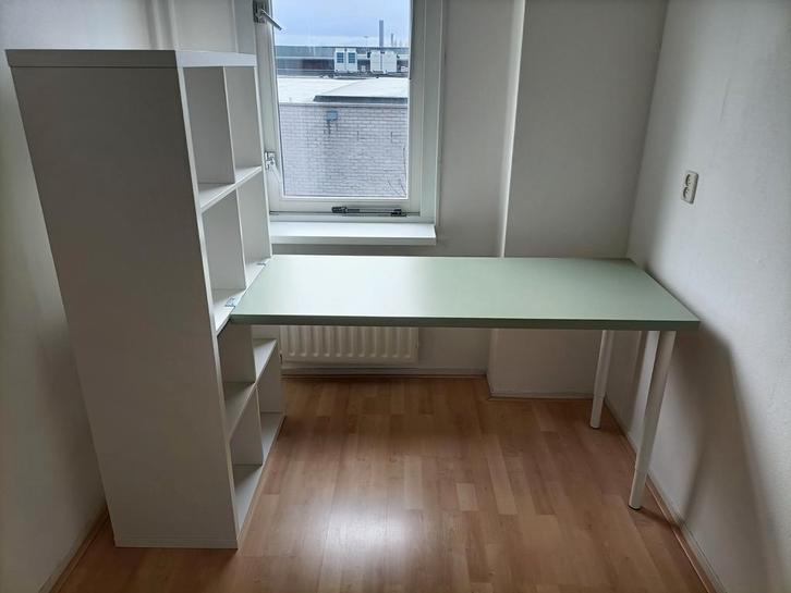 Kallax Kast met Bureau - Zo Goed Als Nieuw!, Huis en Inrichting, Bureaus, Zo goed als nieuw, Bureau, Ophalen