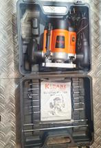 Bovenfrees + 12 freesbitjes - Zo goed als nieuw!, Doe-het-zelf en Verbouw, Gereedschap | Freesmachines, Ophalen of Verzenden, Zo goed als nieuw