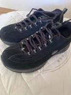 Skechers Arch Fit - ZGAN, Ophalen of Verzenden, Zo goed als nieuw, Zwart, Sneakers of Gympen