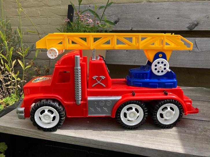 Leuke brandweerauto, Kinderen en Baby's, Speelgoed | Speelgoedvoertuigen, Gebruikt, Ophalen