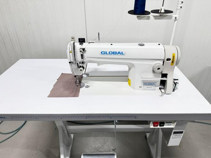 Global 303 AUT industrie naaimachine, Hobby en Vrije tijd, Naaimachines en Toebehoren, Nieuw, Naaimachine, Overige merken, Industrieel