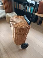 Vintage rieten boodschappentrolley, Ophalen, Gebruikt, 30 cm of meer
