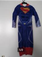 Nieuw gespierde Superman outfit mt 92 / 104, Kinderen en Baby's, Carnavalskleding en Verkleedspullen, Ophalen of Verzenden, Nieuw