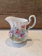Melkkan Richmond Bone China England, Antiek en Kunst, Ophalen of Verzenden