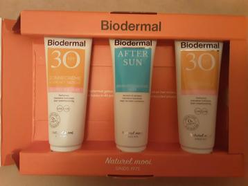 Biodermal Zonbescherming Cadeauset SPF30 beschikbaar voor biedingen