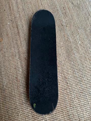 Gebruikt Skateboard - Ideaal voor Beginners beschikbaar voor biedingen