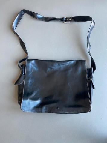 Leren tas, nieuw beschikbaar voor biedingen