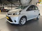Toyota Aygo 1.0 VVT-i Comfort/Airco/Apk nieuw bij aflevering, Voorwielaandrijving, Euro 5, Gebruikt, 4 stoelen