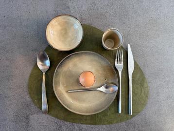 Complete keukenuitzet – servies, pannen en accessoires  beschikbaar voor biedingen