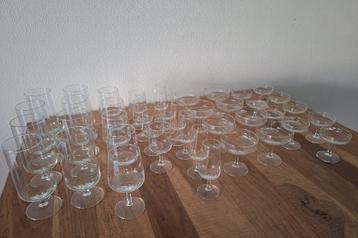 Glasservies 40-delig beschikbaar voor biedingen