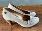 Suède pumps - Stork Steps - mt. 38, Pumps, Beige, Stork Steps, Ophalen of Verzenden