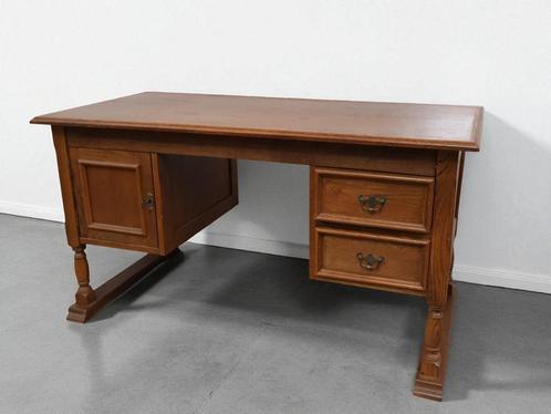 Vintage Houten Bureau, Huis en Inrichting, Bureaus, Zo goed als nieuw, Bureau, Ophalen